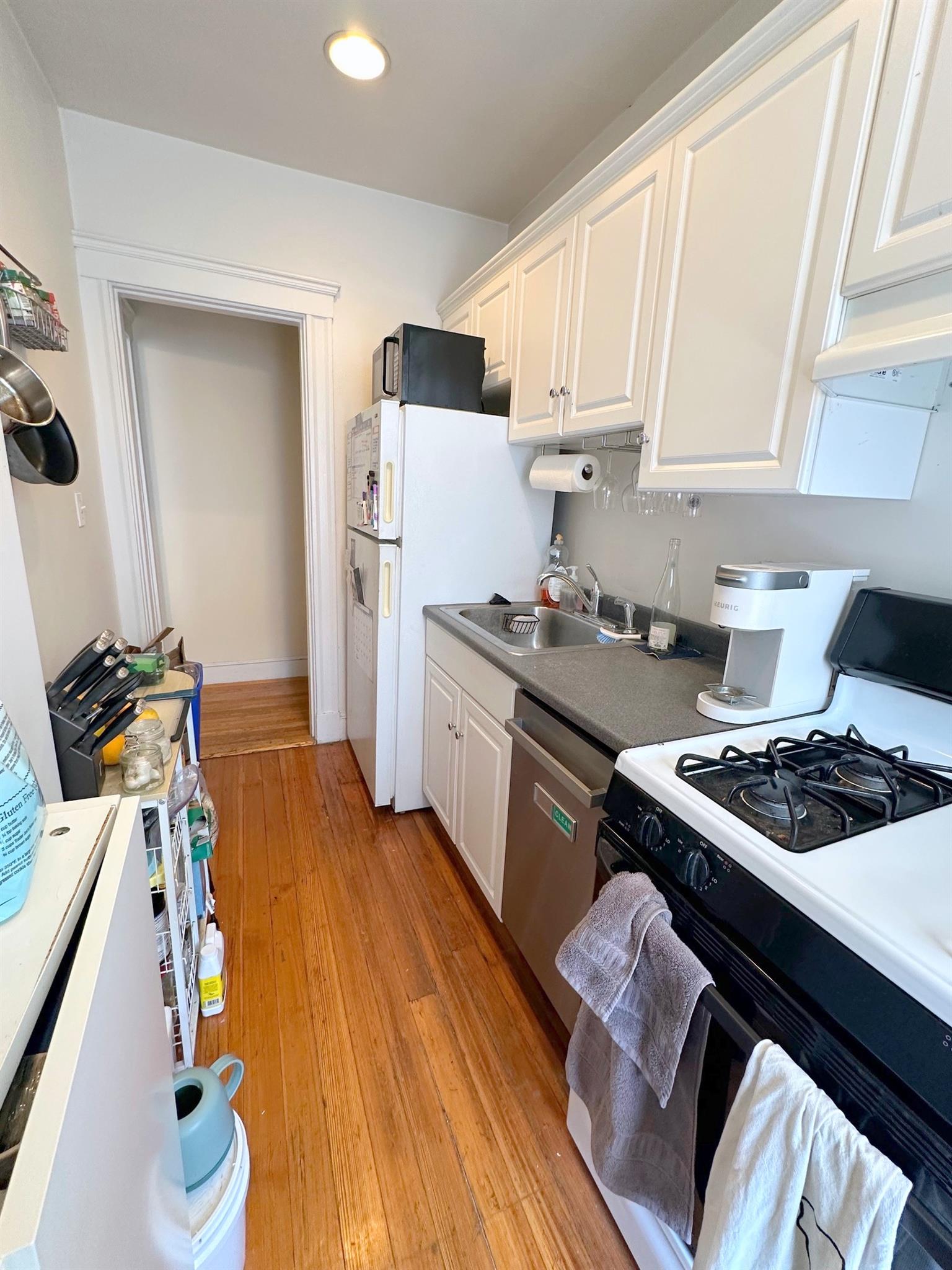 11 Ellery St, Mid-Cambridge