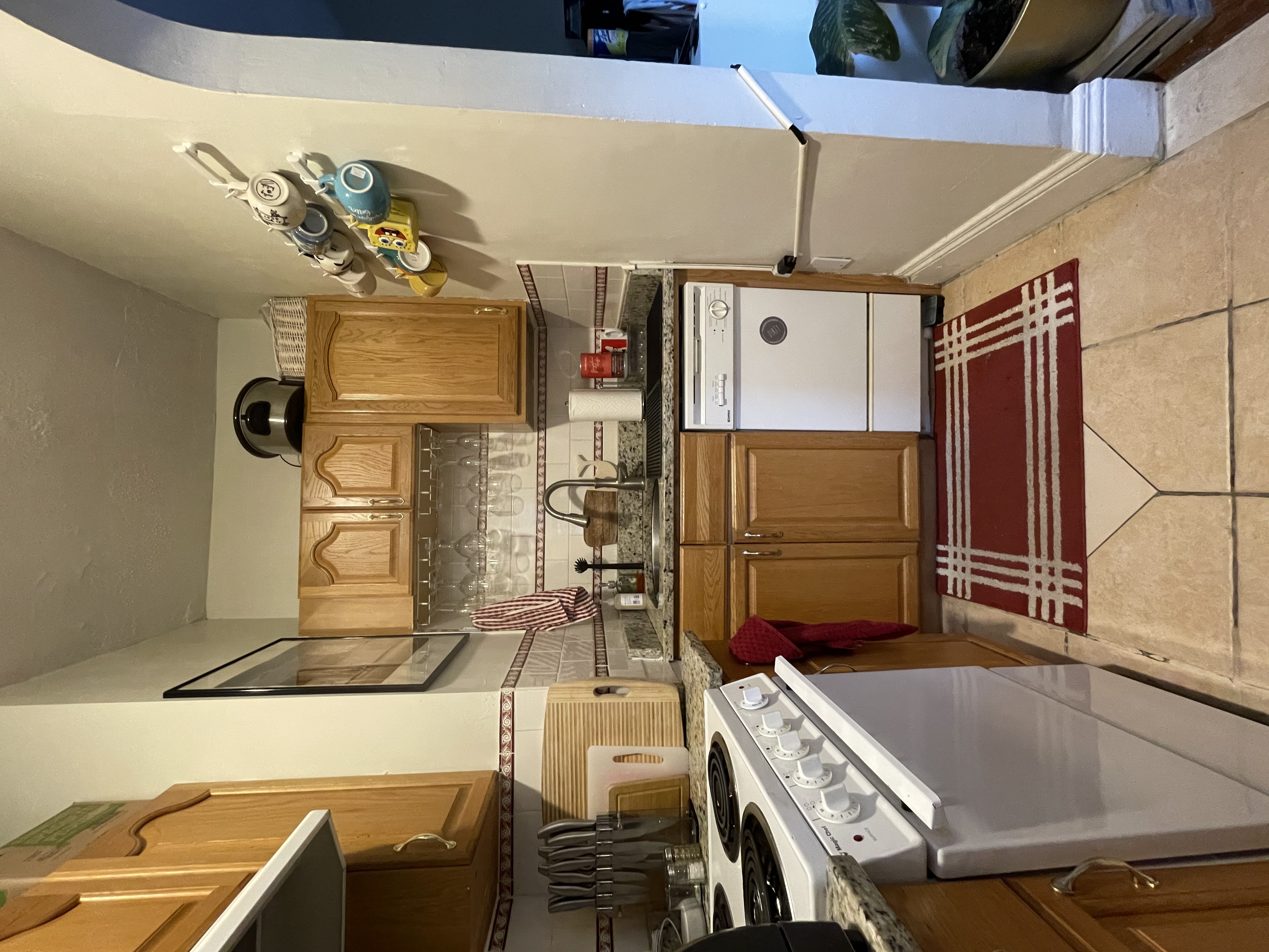 208 Winthrop Rd, Brookline Hills