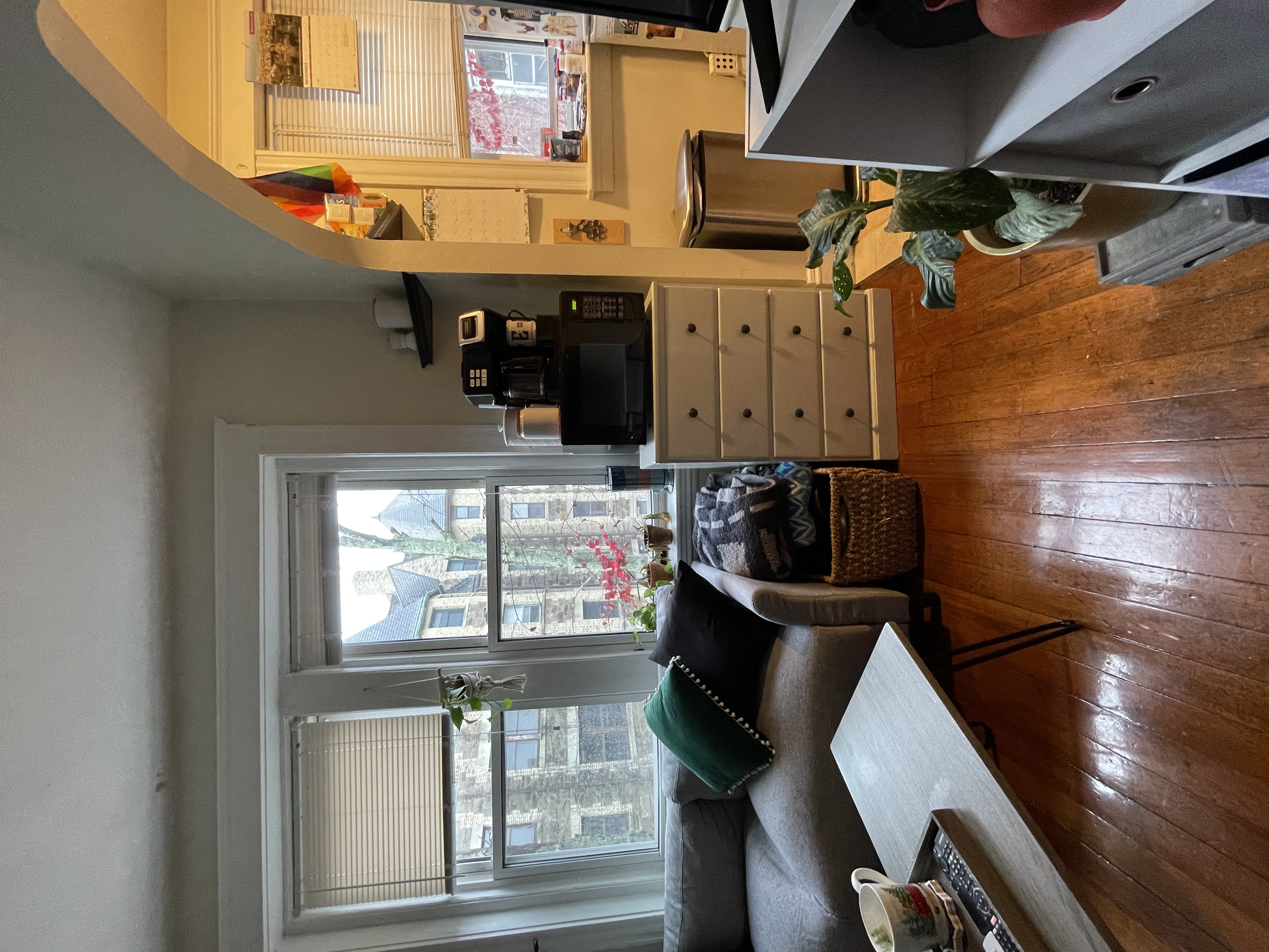 208 Winthrop Rd, Brookline Hills