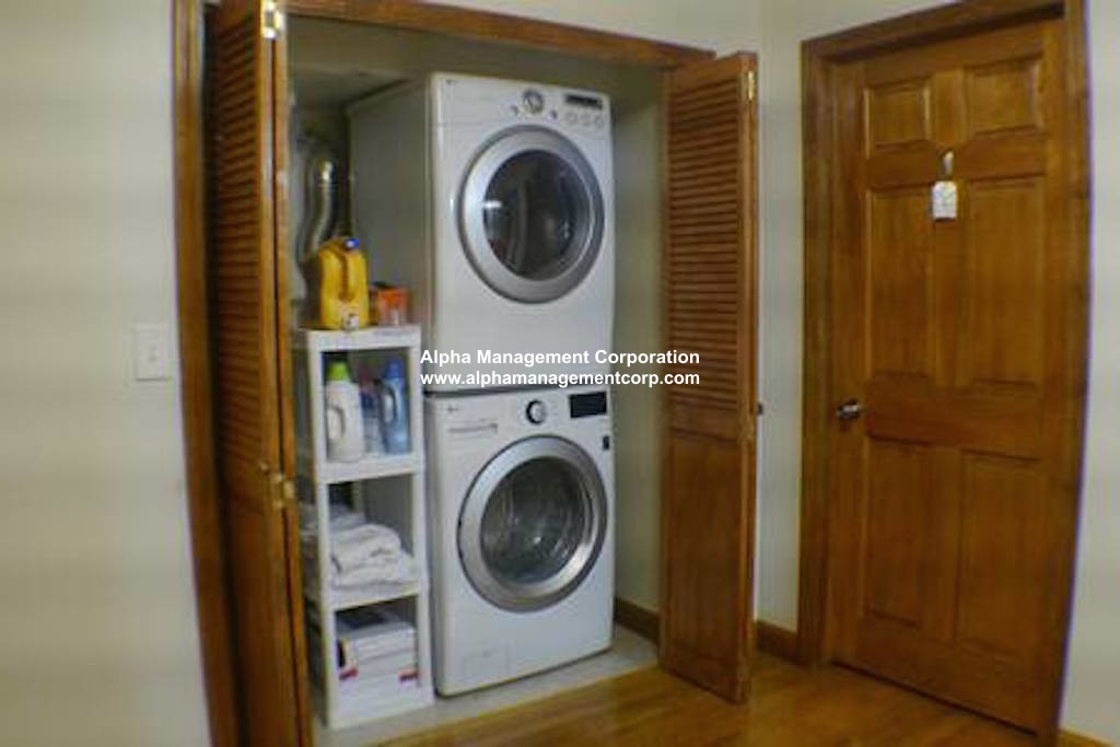 102 Allston St, Allston