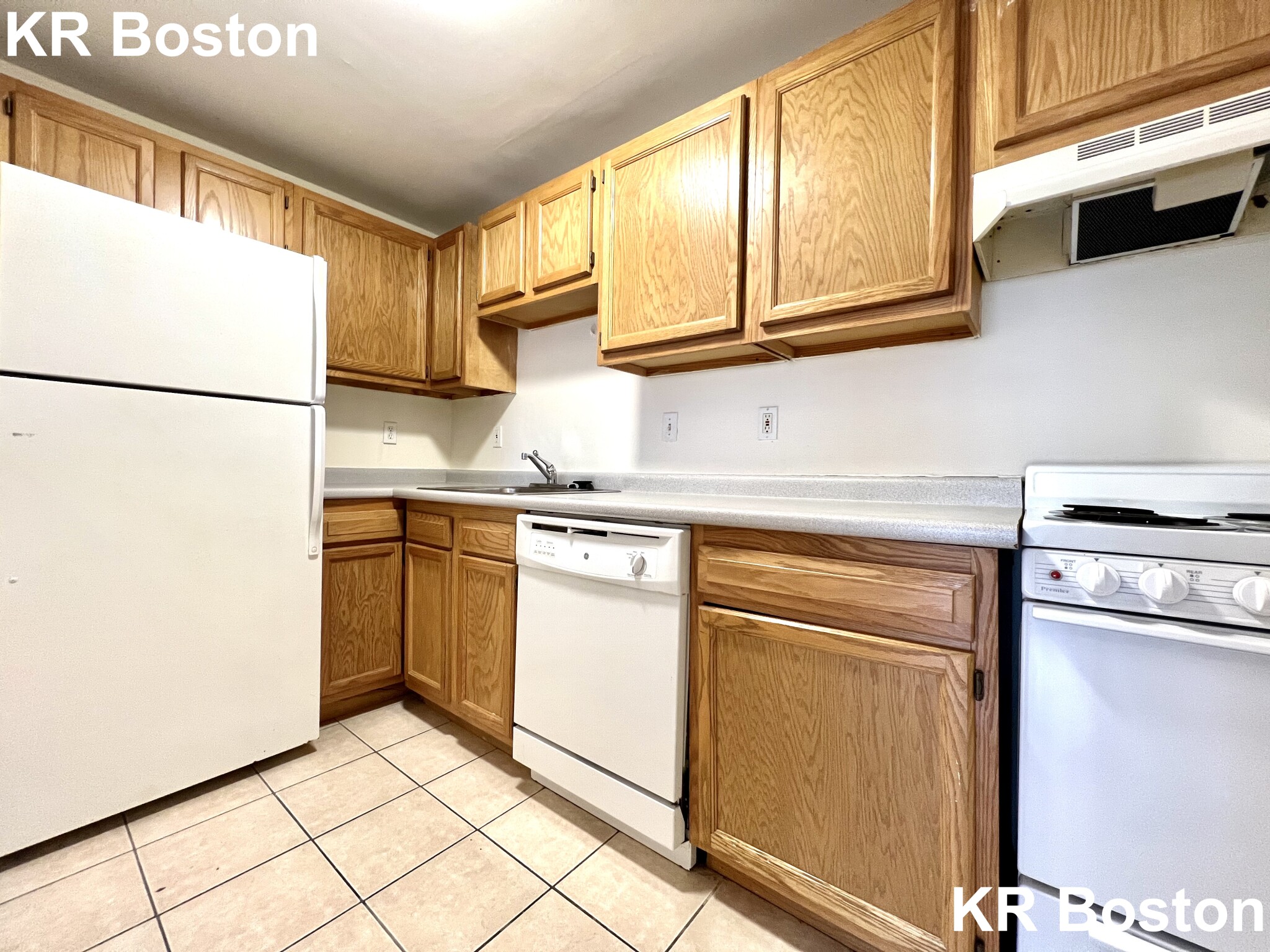 34 Gardner St, Allston