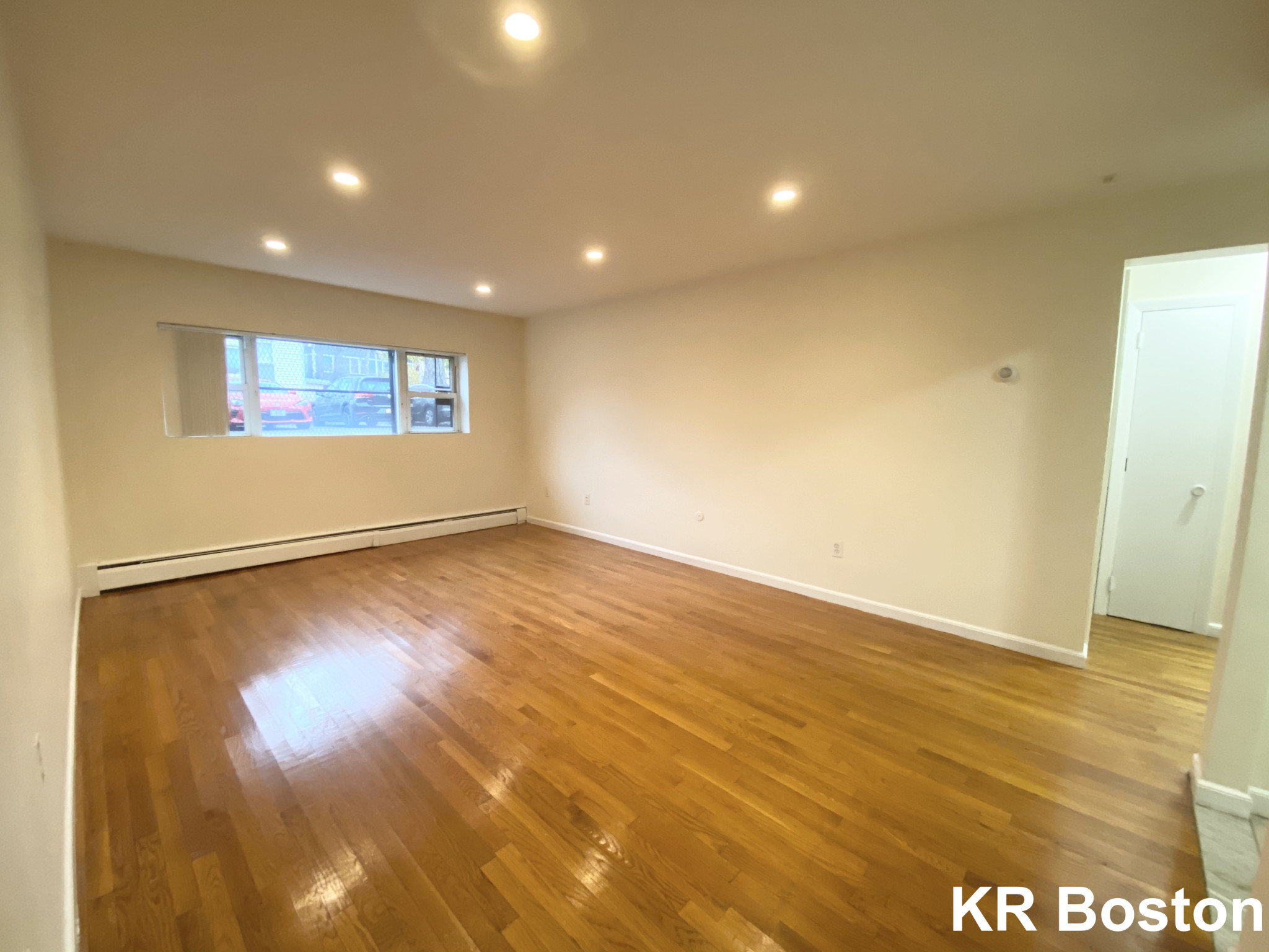 34 Gardner St, Allston