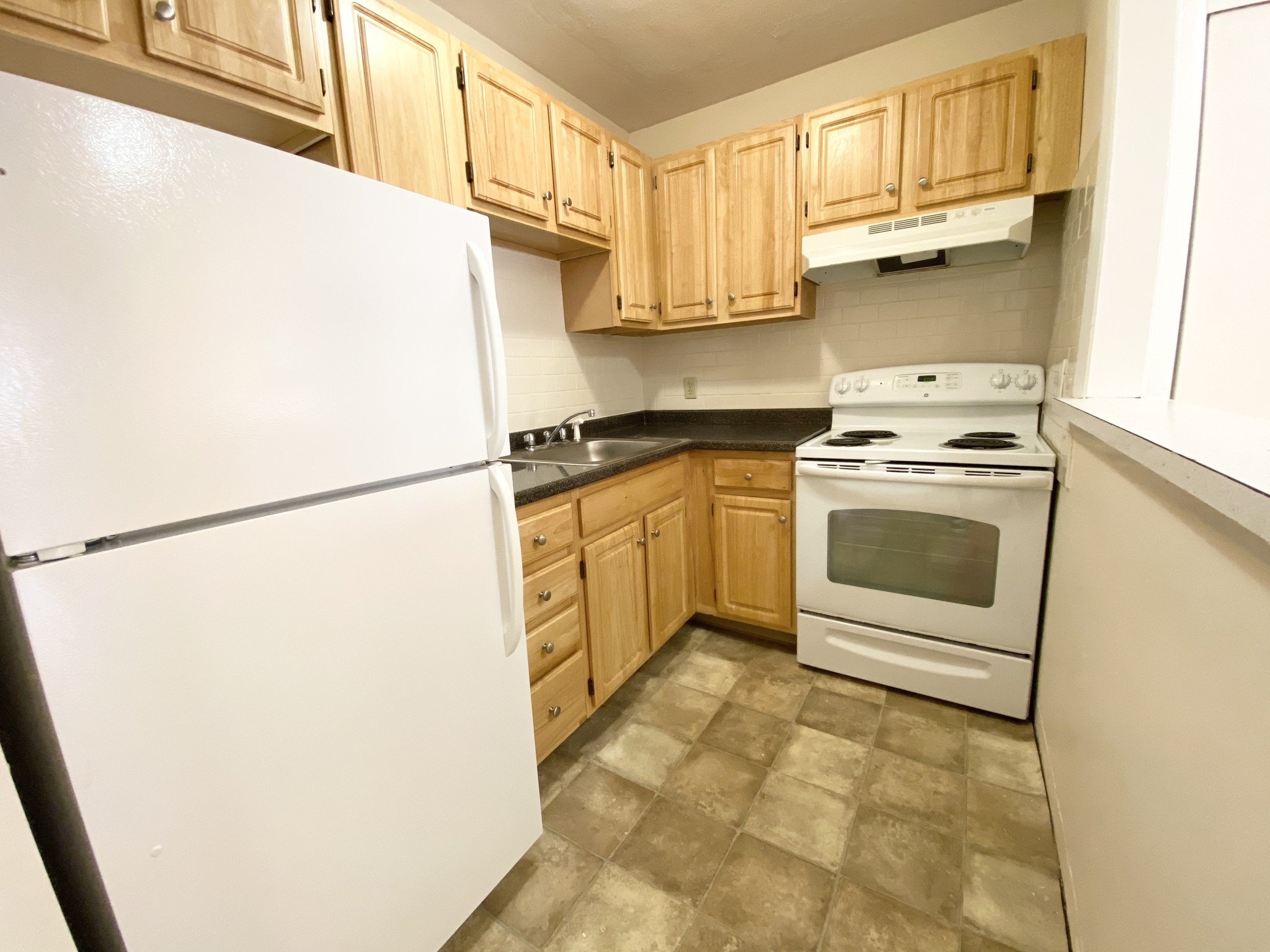 34 Gardner St, Allston