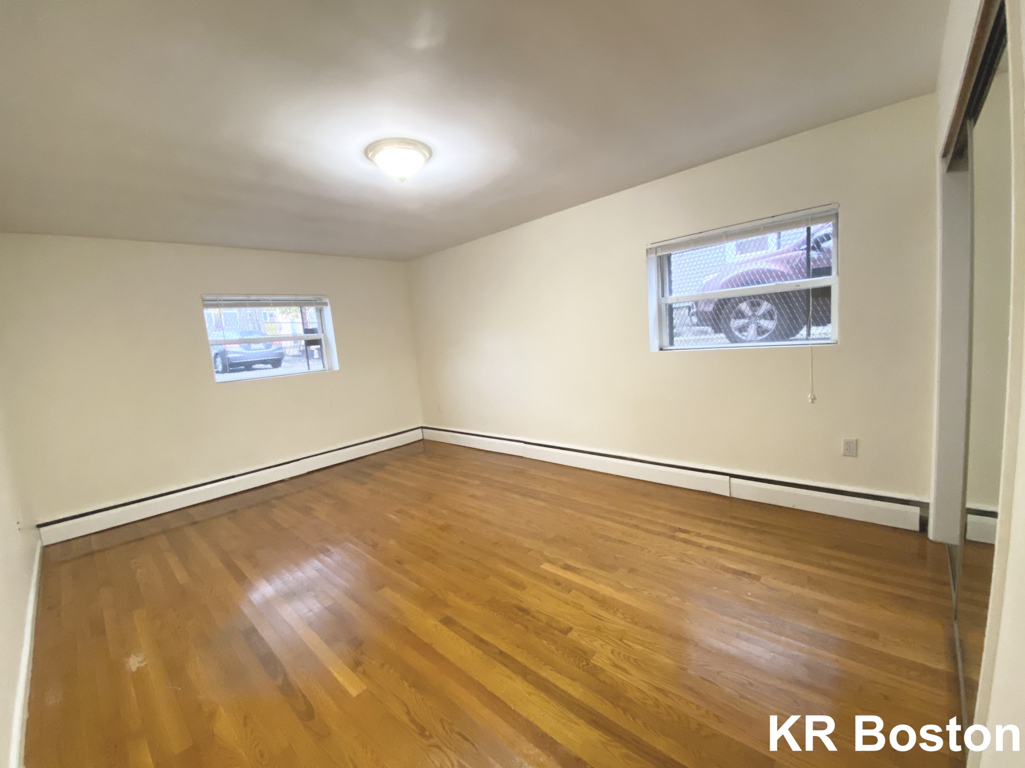 34 Gardner St, Allston