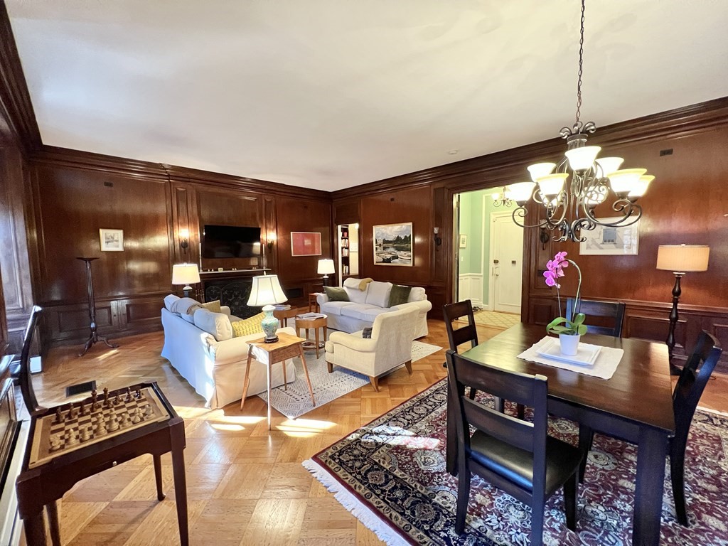 191 Marlborough St, Back Bay