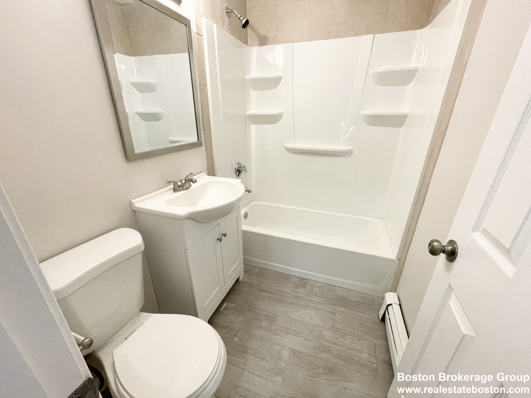 173 Bolton St, South Boston