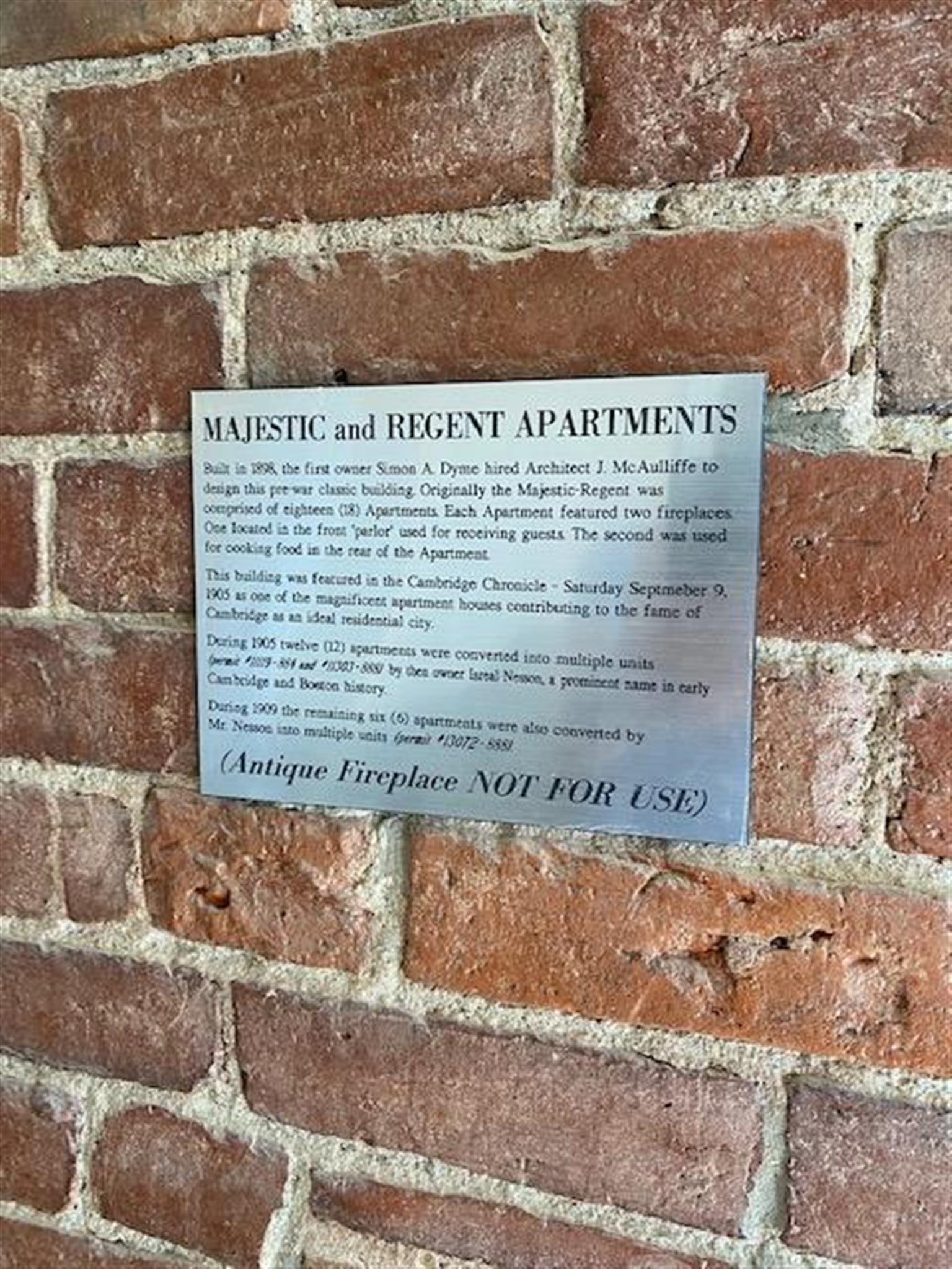 888 Massachusetts Ave, Riverside