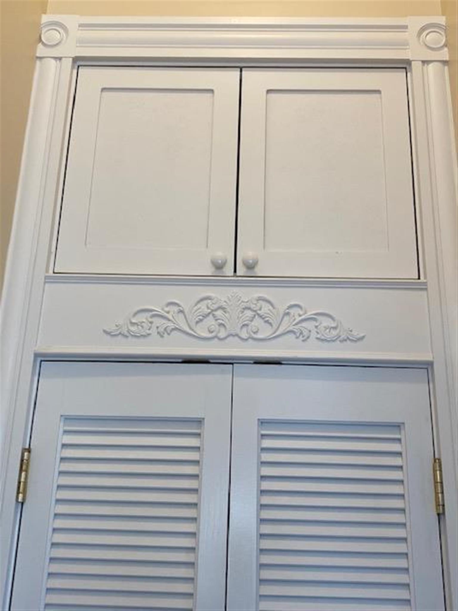 888 Massachusetts Ave, Riverside