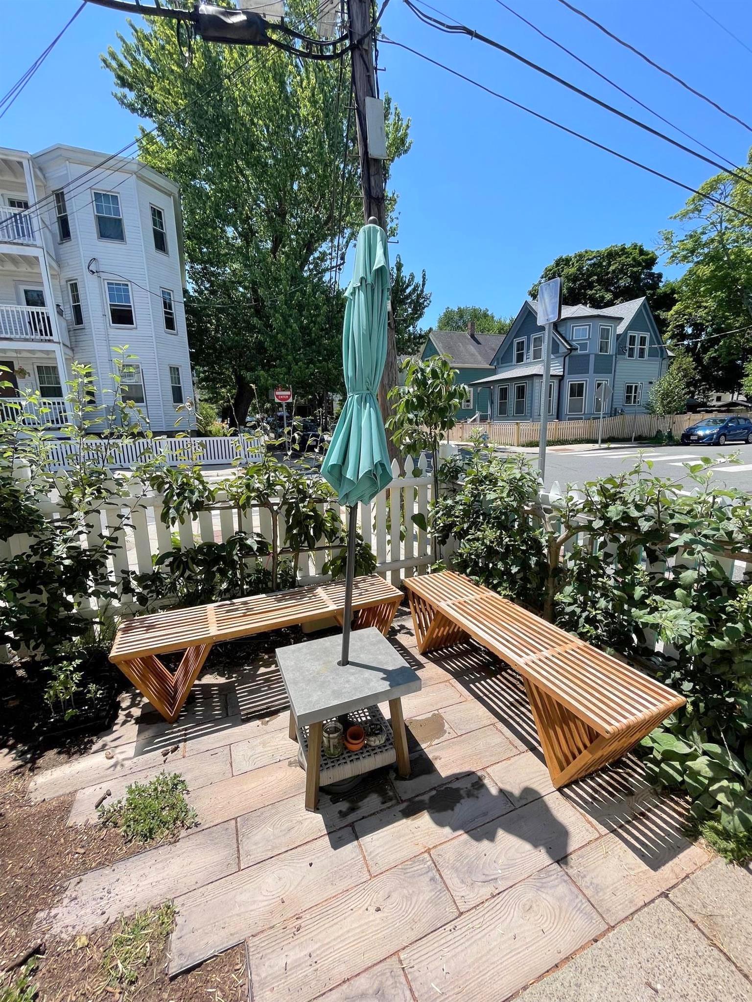 151 Dudley St, North Cambridge