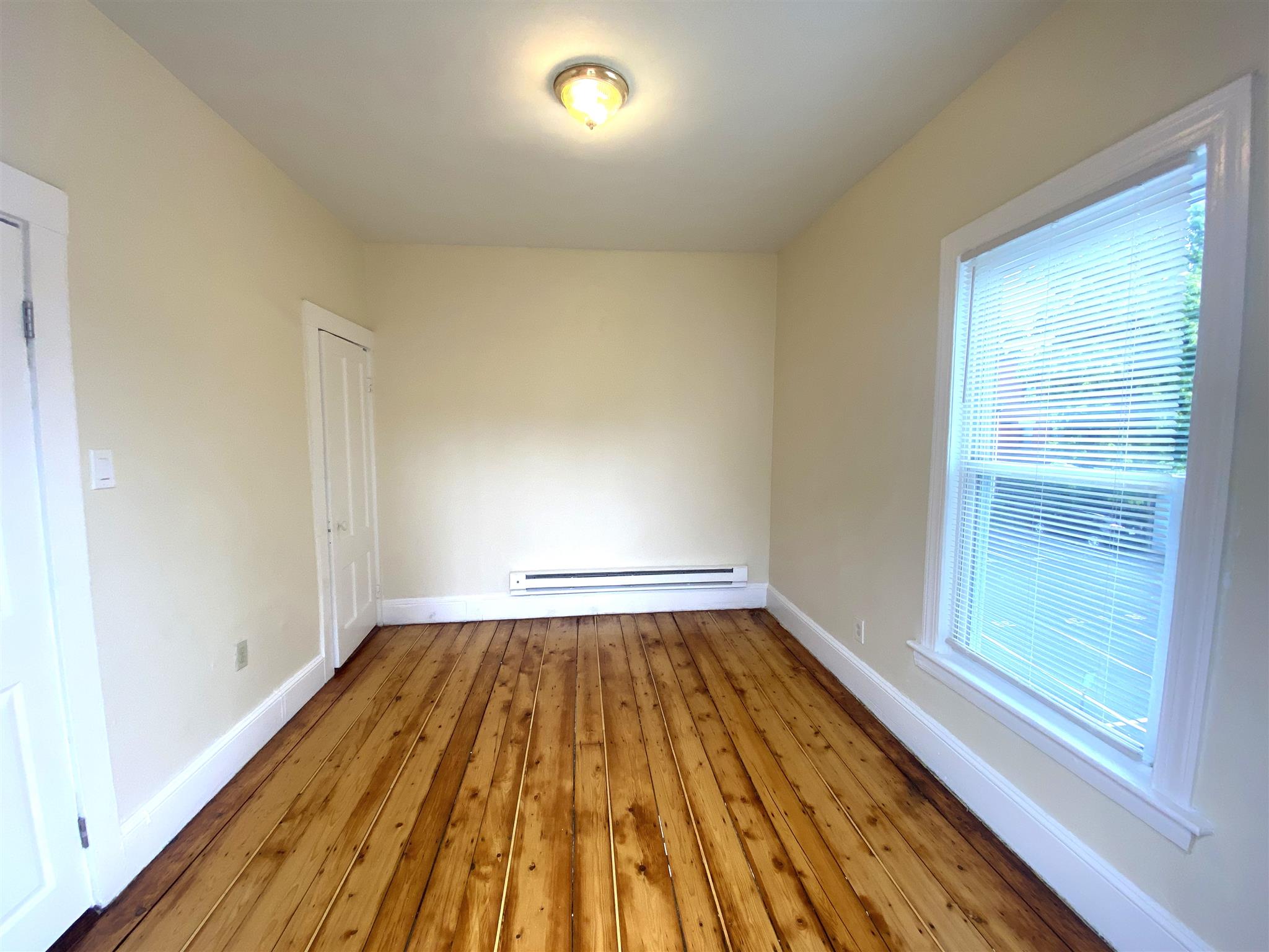 57 Bishop Allen Dr, The Port