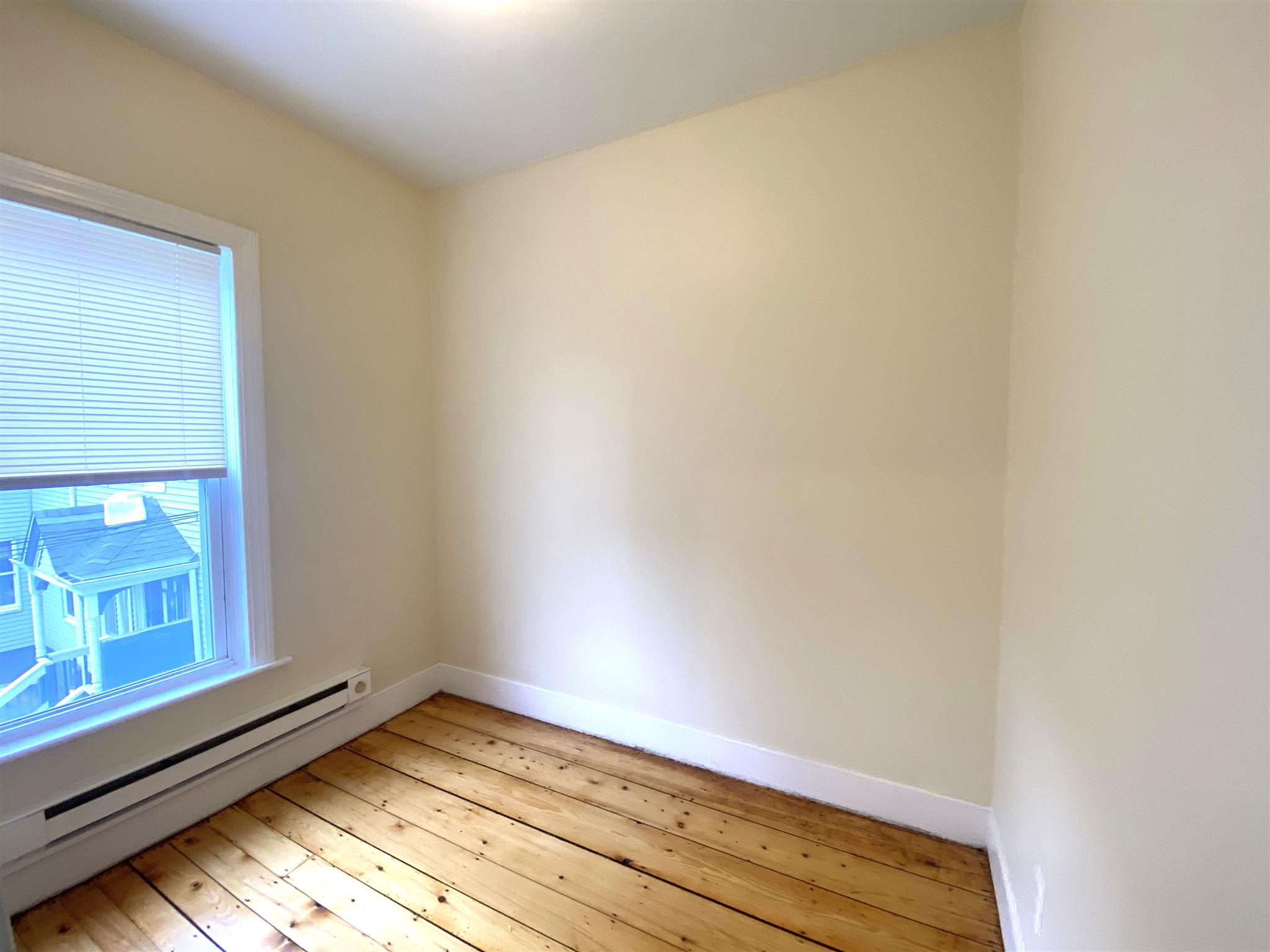 57 Bishop Allen Dr, The Port