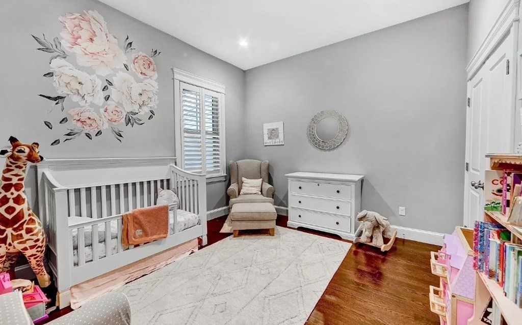 342 Dorchester St, South Boston