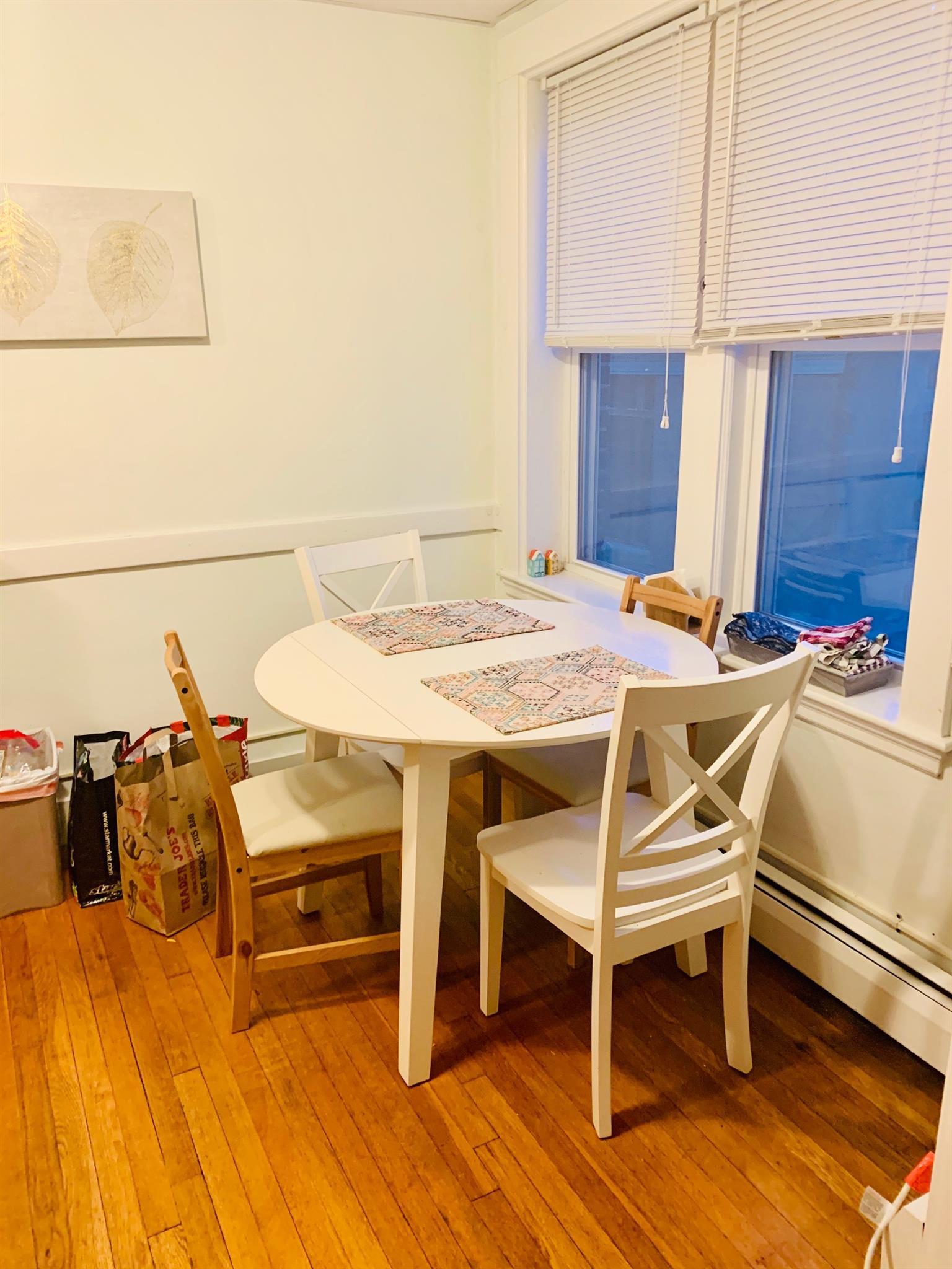 36 College Ave, Tufts