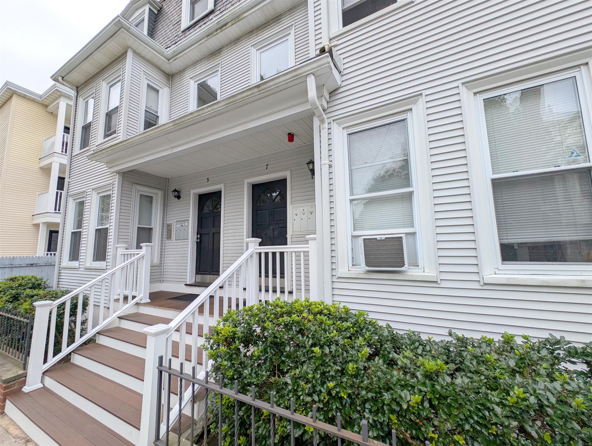 5 Locke St, North Cambridge