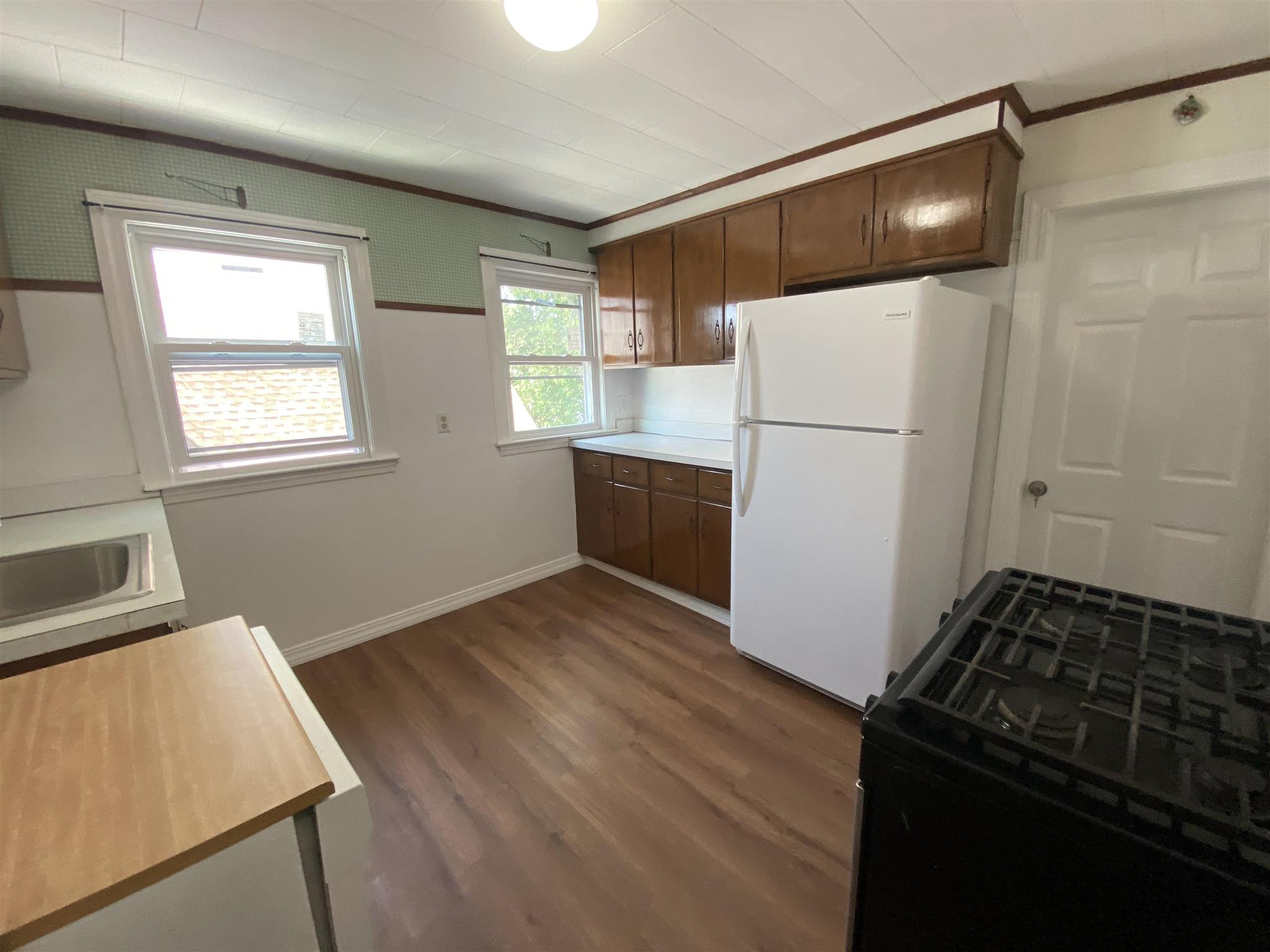 97 Morrison Ave, Powder House Square