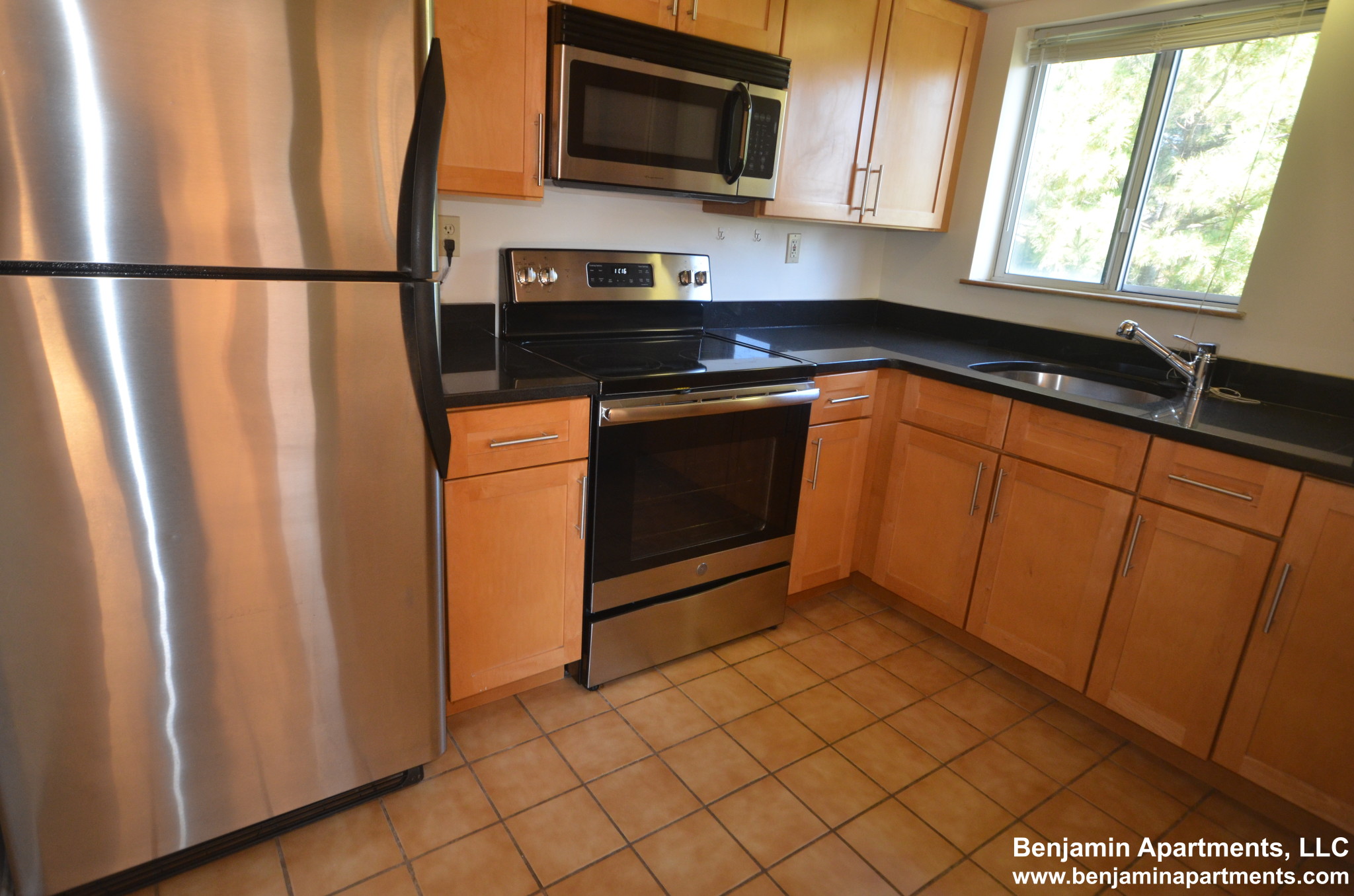 345 Franklin St, Central Square