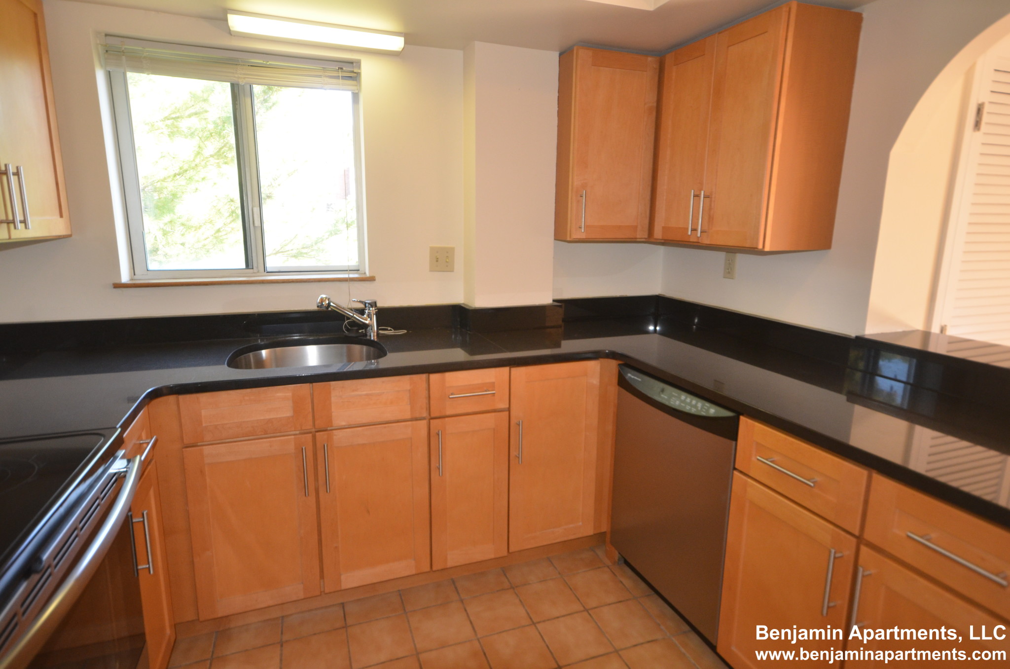 345 Franklin St, Central Square