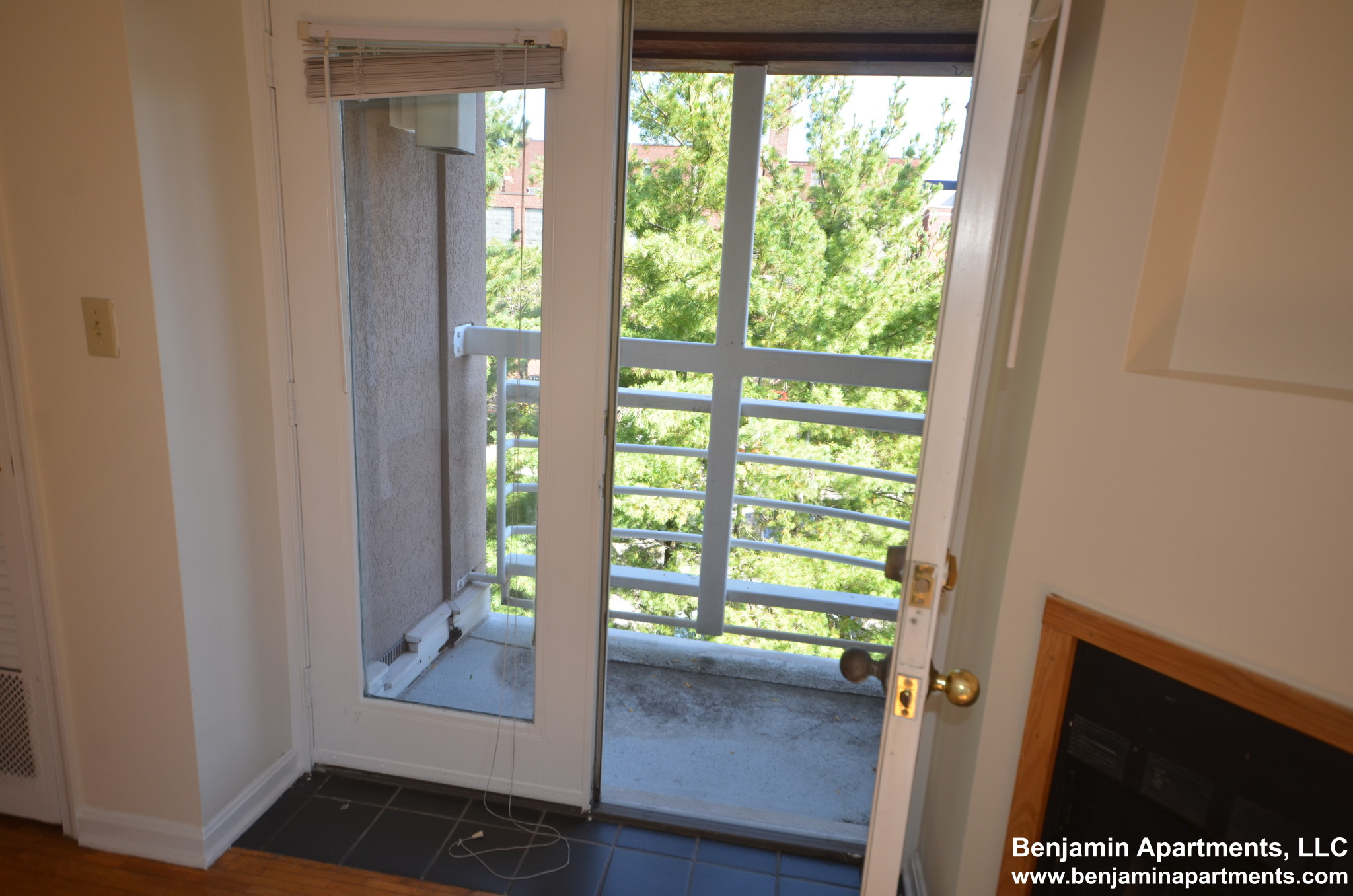 345 Franklin St, Central Square