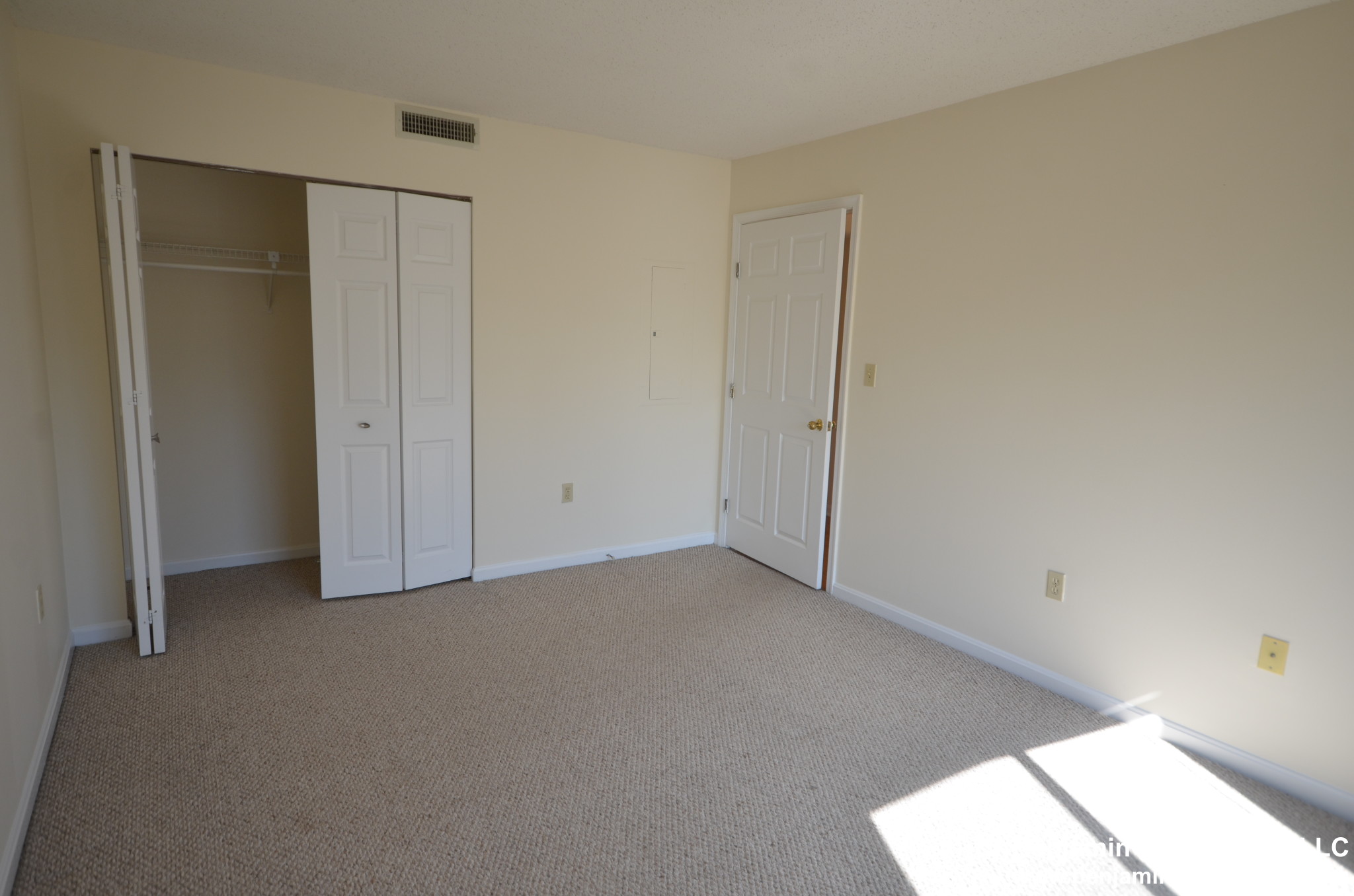 345 Franklin St, Central Square