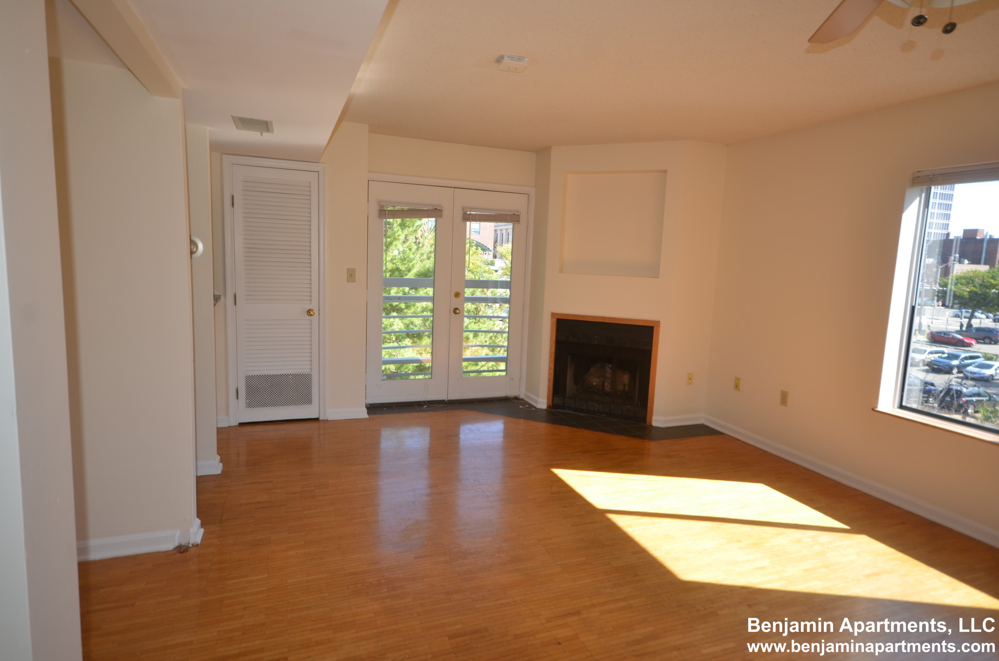 345 Franklin St, Central Square