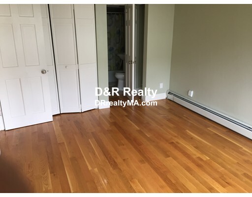 345 Harvard St, Mid Cambridge