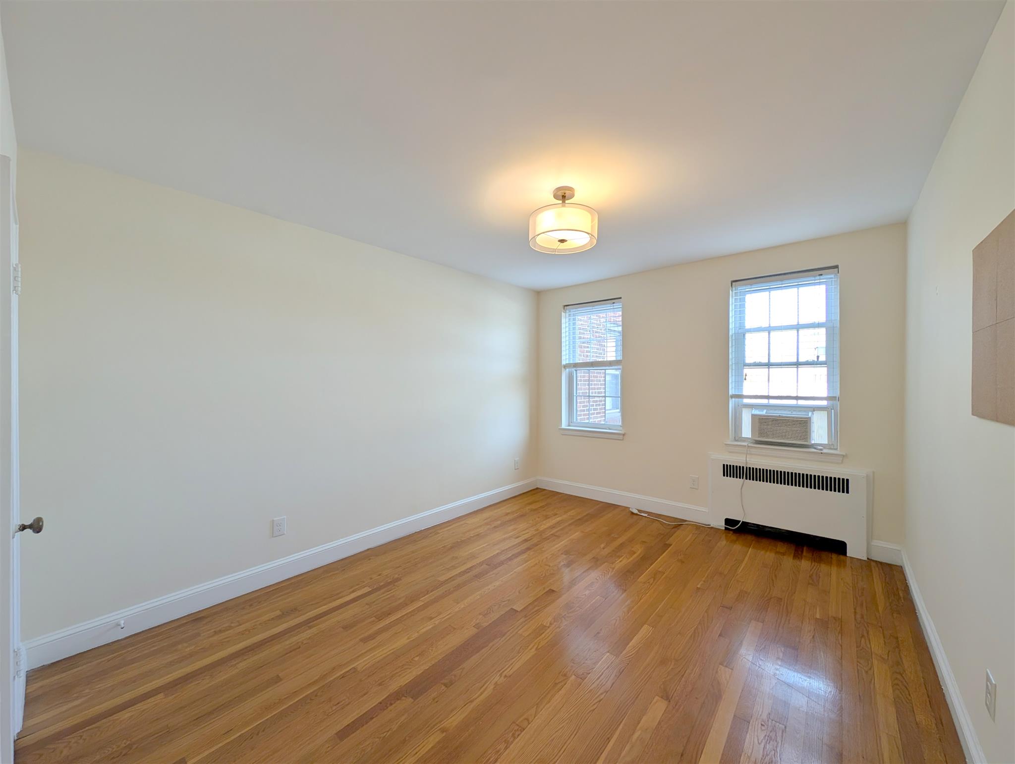 12 Ware St, Mid-Cambridge