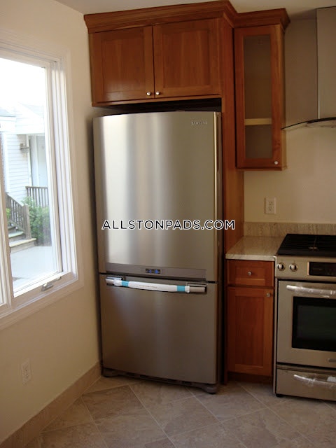 1 Raymond St, Allston