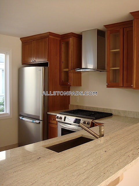 1 Raymond St, Allston