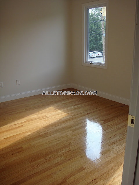 1 Raymond St, Allston