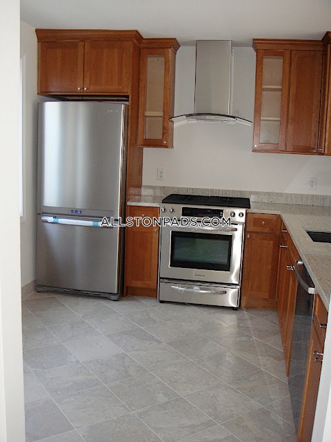 1 Raymond St, Allston