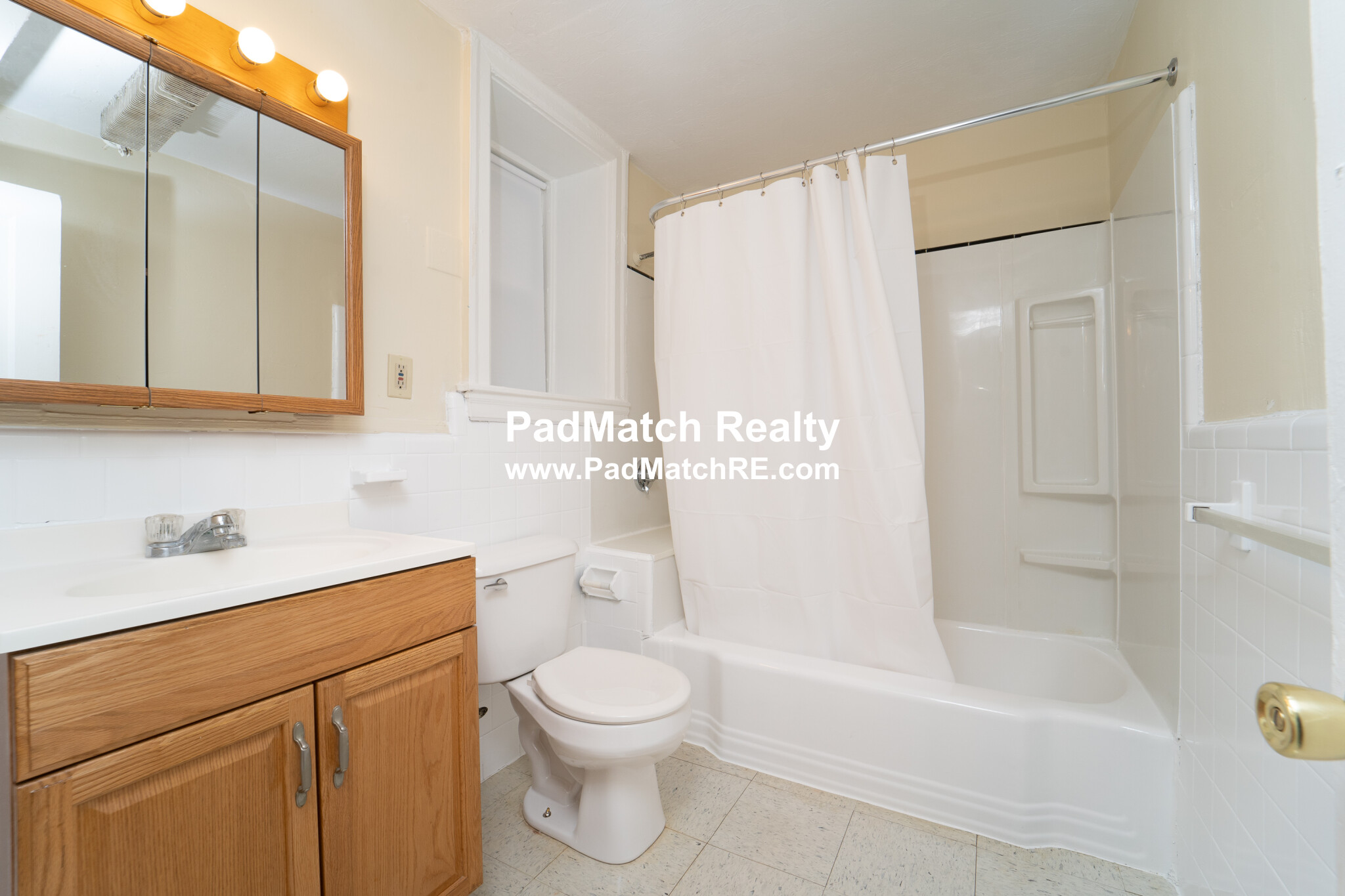 35 Gardner St, Allston