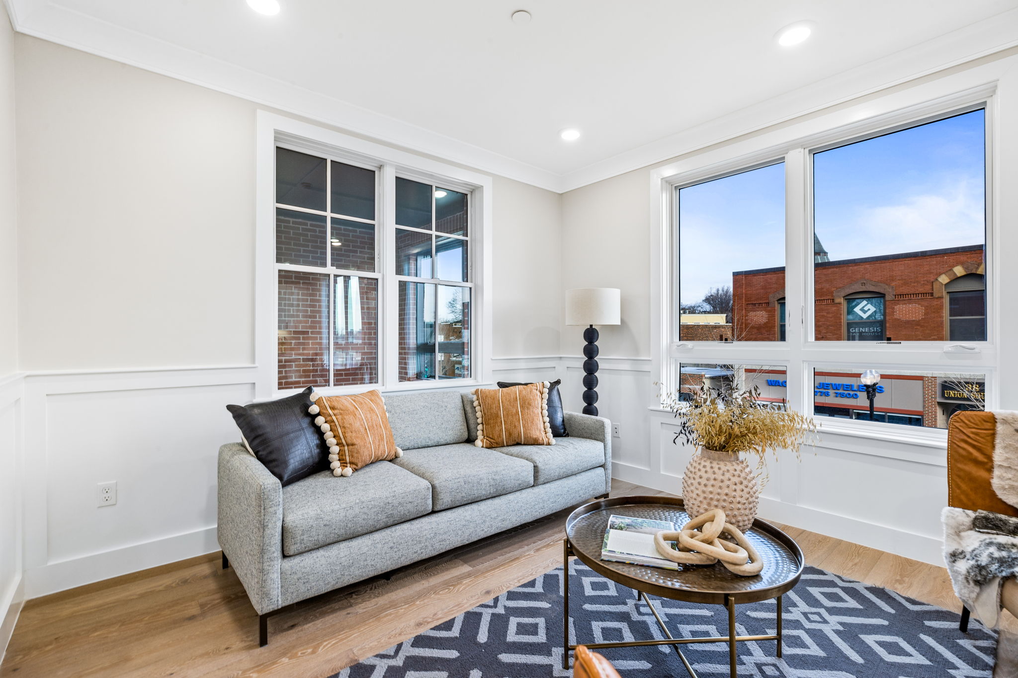 300 Somerville Ave, Union Square