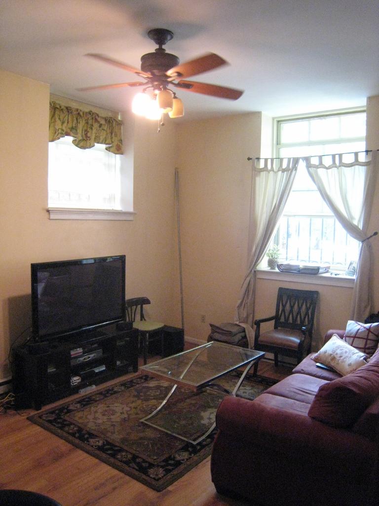 350 W 4th St, South Boston