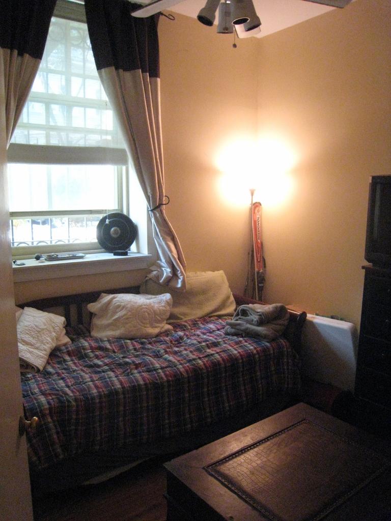 350 W 4th St, South Boston