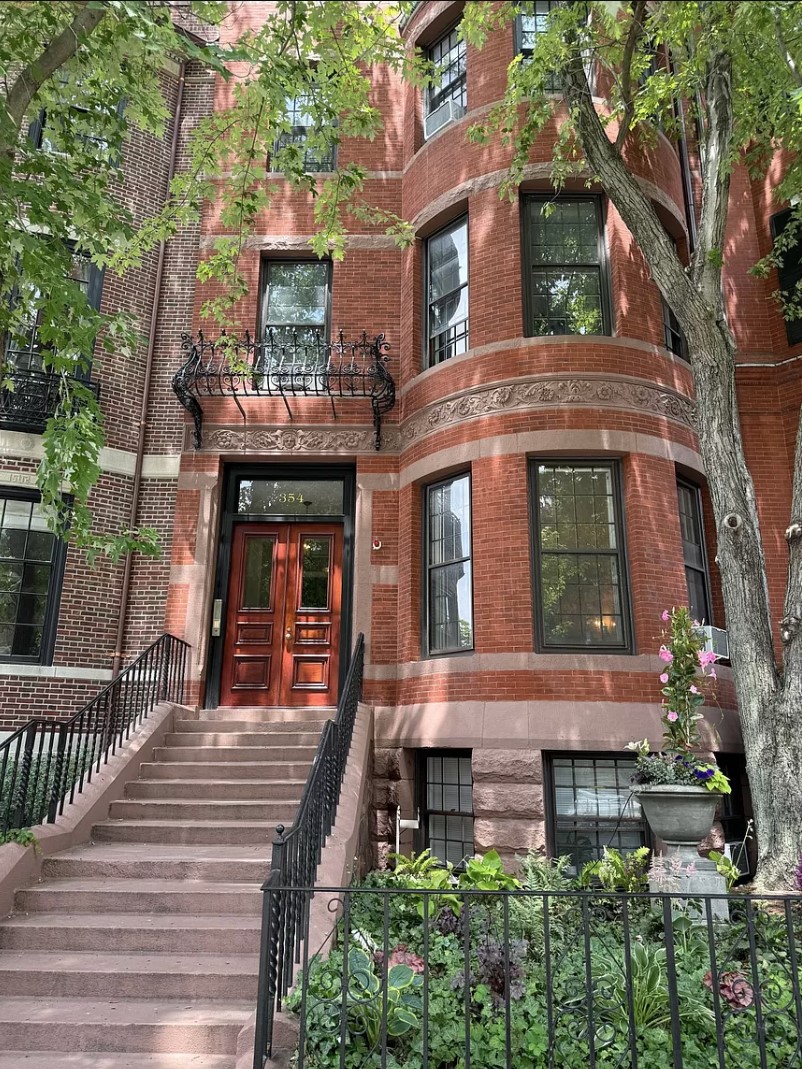 354 Beacon St, Back Bay