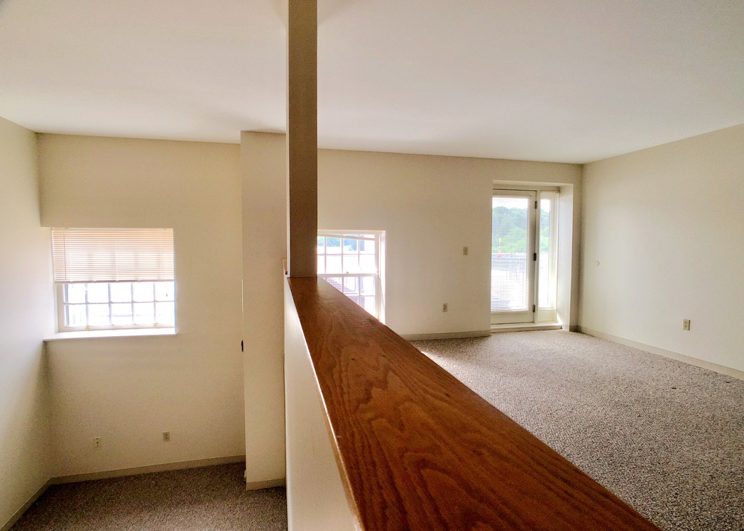 1600 Washington St, Newton