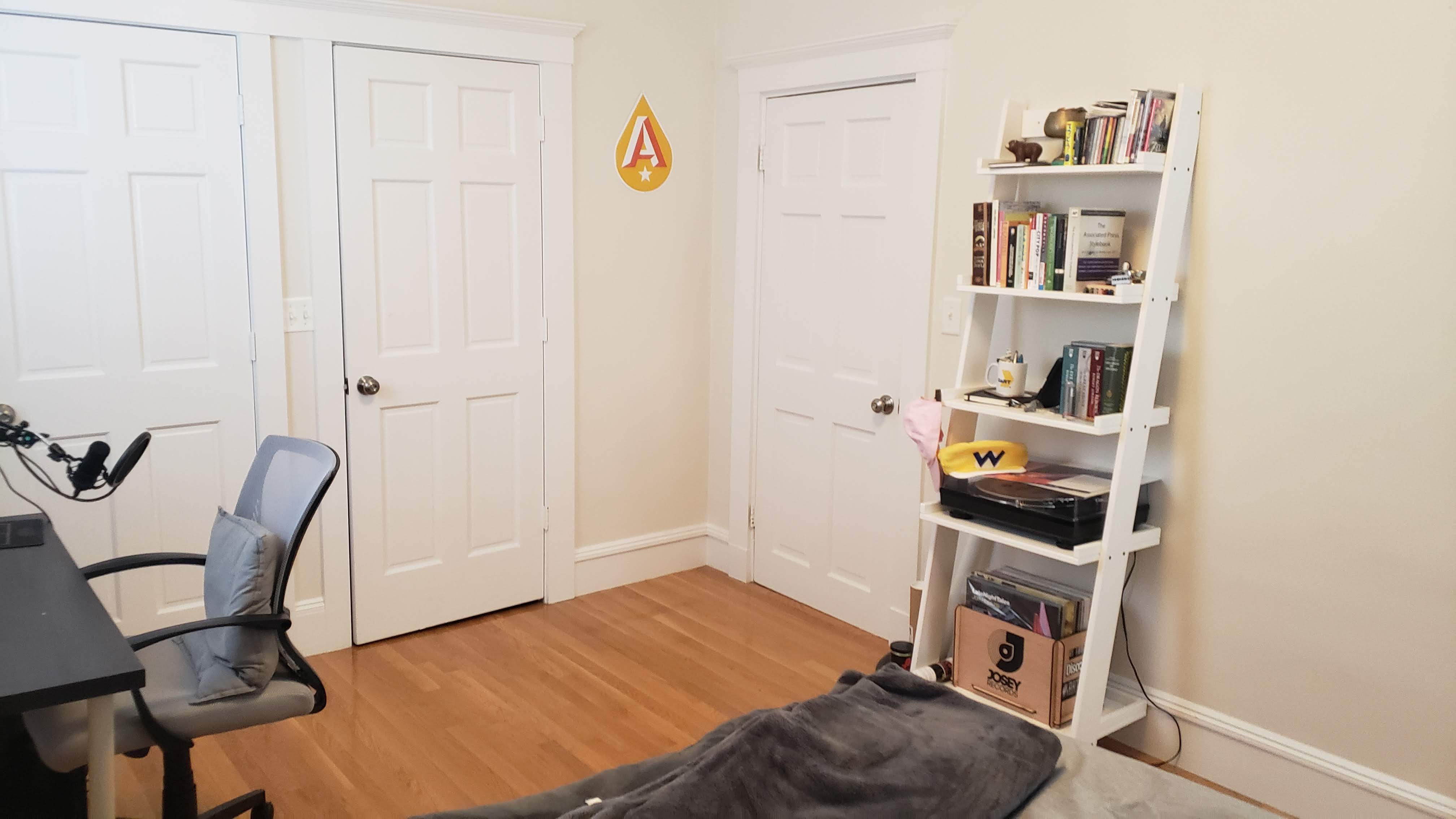 14 Ashley St, Jamaica Plain