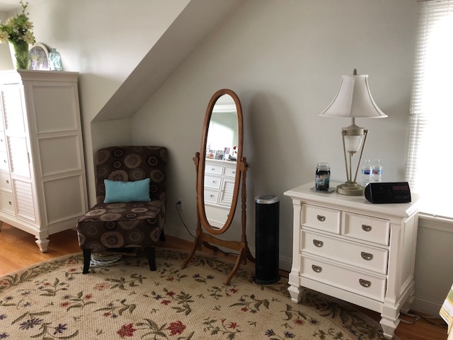 86 Chapel St, Nonantum