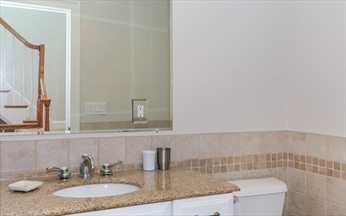 65 Blake St, Newtonville