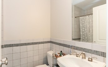 65 Blake St, Newtonville