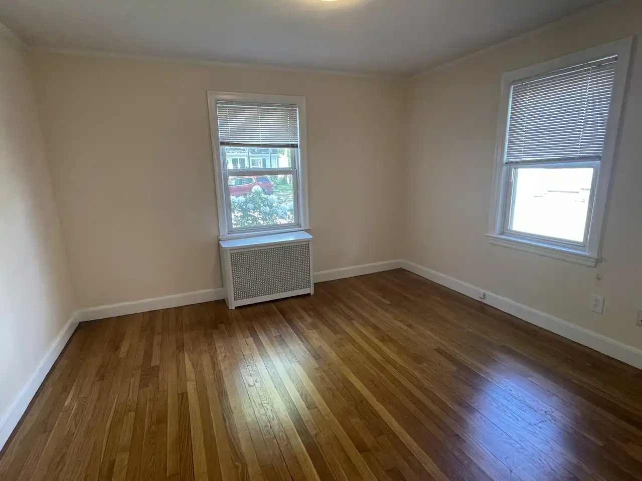 42 Central Ave, Newtonville