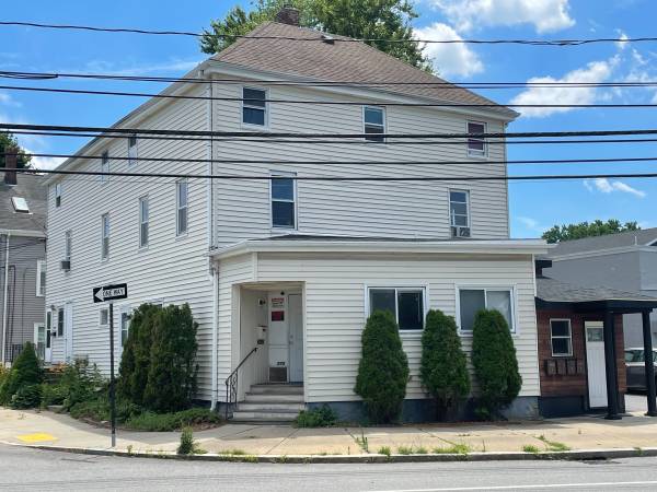 278 California St, Nonantum