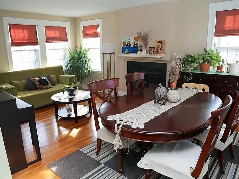 507 Lowell Ave, Newtonville