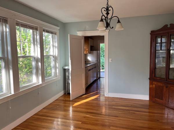 126 Derby St, West Newton