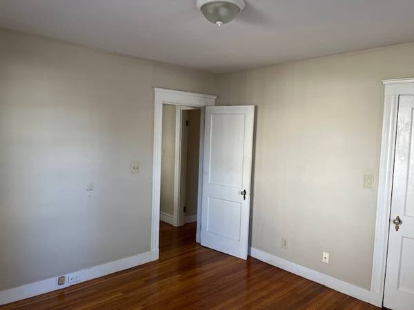 126 Derby St, West Newton