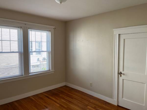 106 Dalby St, Nonantum