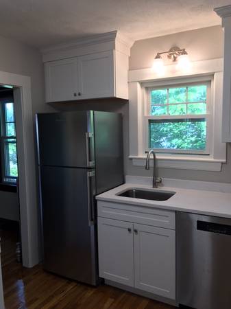 126 Derby St, West Newton