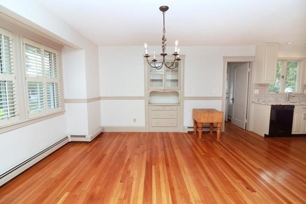 335 Hillside Ave, Needham Heights