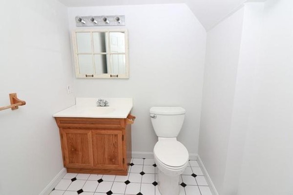 335 Hillside Ave, Needham Heights