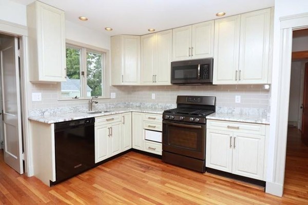 335 Hillside Ave, Needham Heights